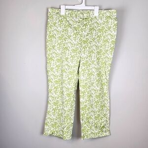 Motherhood maternity size M summer cropped pants